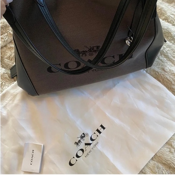 Coach Limited Edition Dalton 31 Horse & Carriage Jacquard Medium Shoulder Bag - Picture 3 of 13